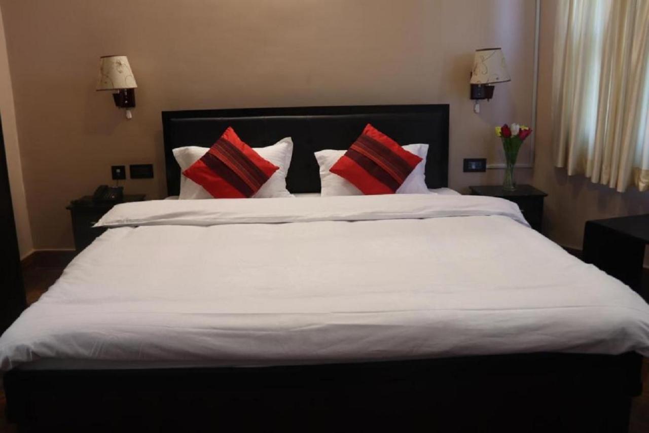 Rinchen Hotel Kathmandu Exterior photo